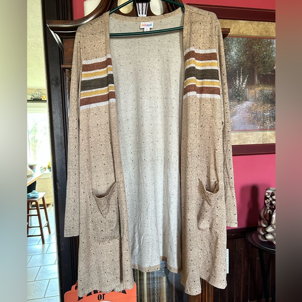 LuLaRoe Caroline - M
